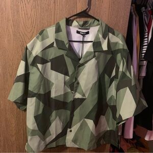 Fashion Nova Geometry Button Down